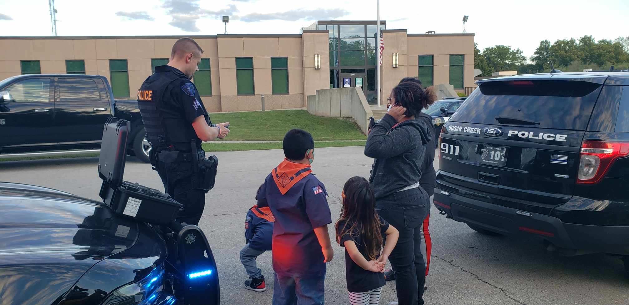 7-year-old Scout Prepared in Emergency